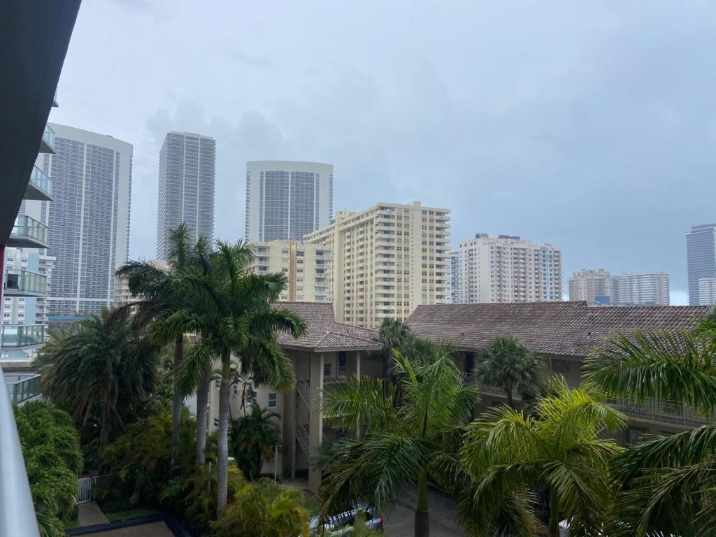 Studio 2Bed Beach Apmt With Amazing Views 30B Hallandale Beach Exterior photo